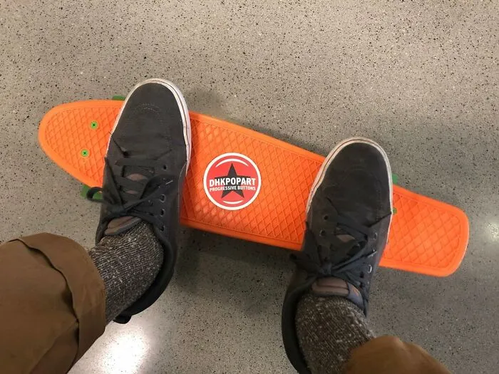 Ride In Style With <span Style="Font:inherit;color:#d74b1f;"> The Retrospec Quip Mini Cruiser Skateboard</Span>: Compact, Stylish, And Perfect For Urban Adventures!
