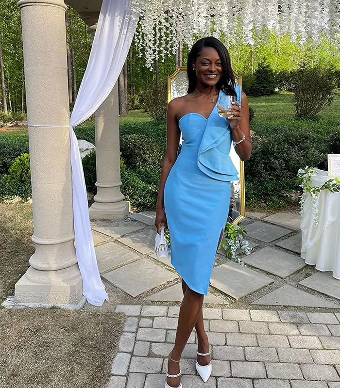 Sleek & Chic: Hit The Scene In A <span Style="Font:inherit;color:#d74b1f;"> One Shoulder Sleeveless Bandage Dress</Span>!