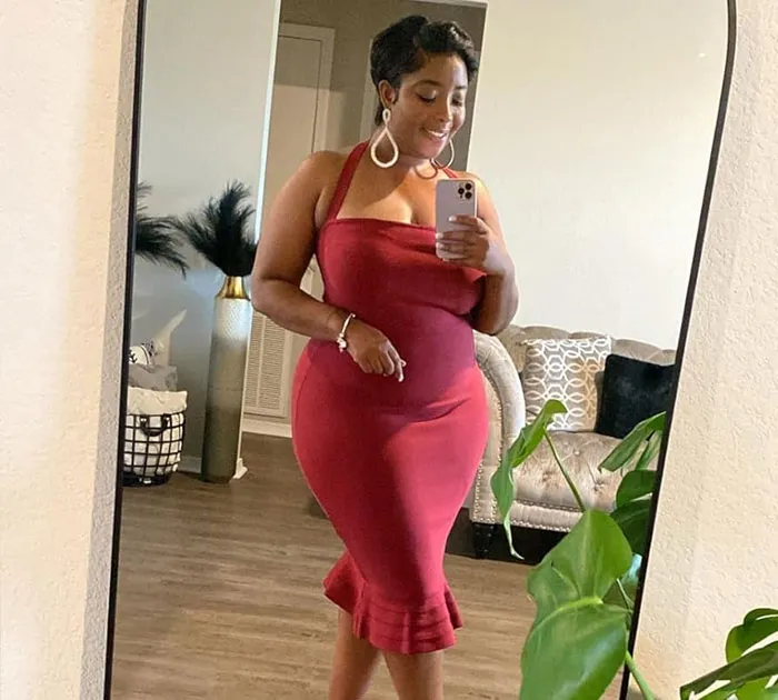 Turn Heads And Steal Scenes With This <span Style="Font:inherit;color:#d74b1f;"> Halter Bandage Dress</Span>!