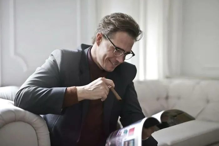 30 American Marketing Scams That People Can't Believe Others Fall For