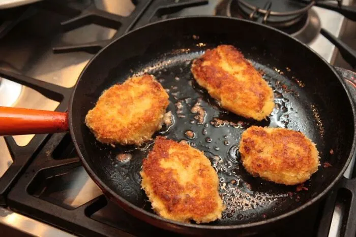 30 Times People Realized Their Beloved Food Combos Were Weird