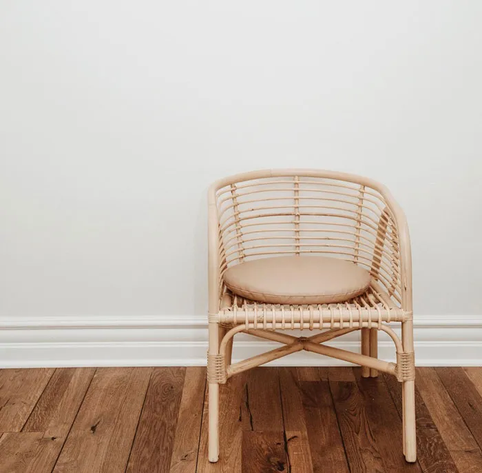 Your Eggshell Paint Handbook for Eggstraordinary Chic Interiors