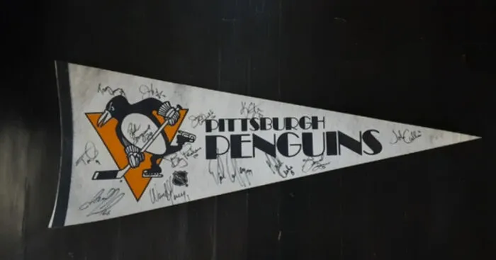 Hey Pandas, Show Us Your Autographs Of Famous People Known World Wide (Closed)