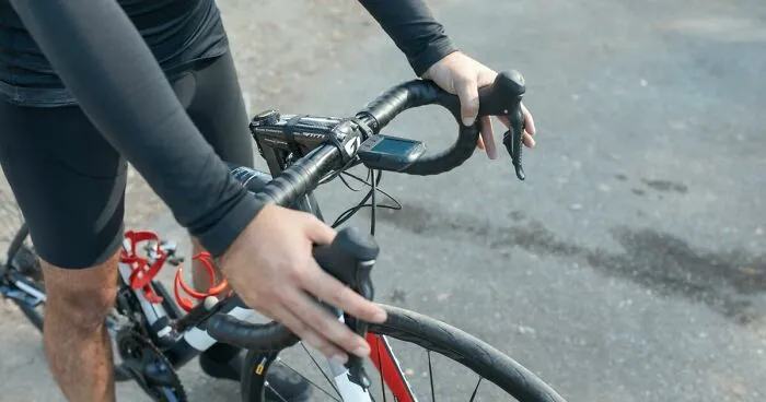 Cyclist Who Filmed Driver Using Phone Accused By Police Of Breaking The Law, Faces Trial