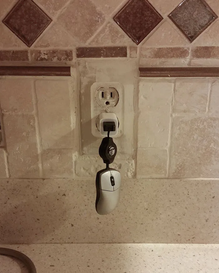 No encontraba mi ratón y mi madre lo estaba "cargando"