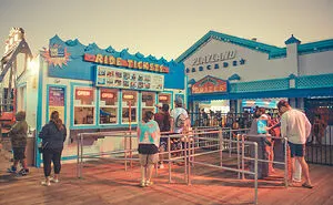 I Took Dreamy Pictures Of Santa Monica Pier In California (13 Pics)