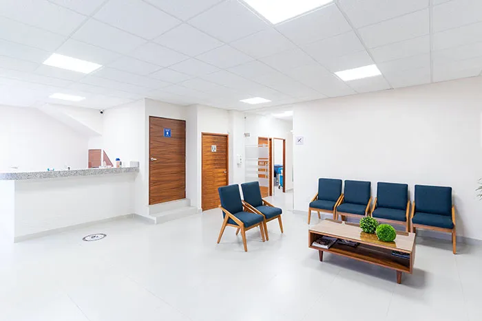 37 Hospital Patients And Staff Share The Wildest Things They've Witnessed