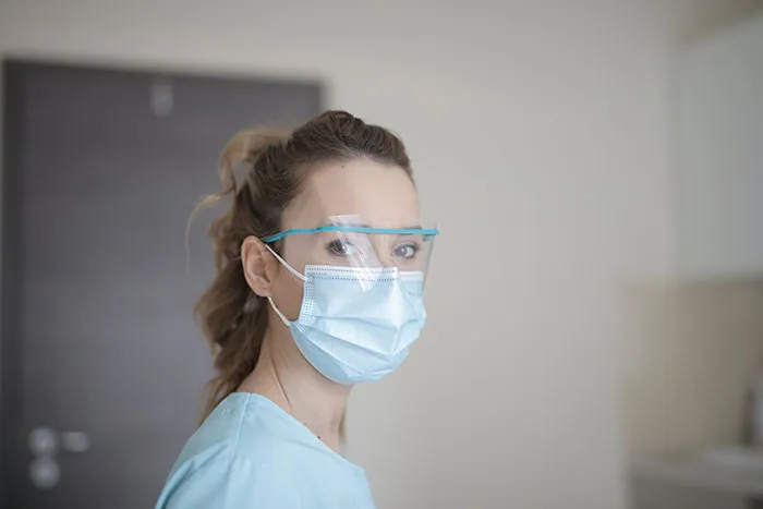 37 Hospital Patients And Staff Share The Wildest Things They've Witnessed