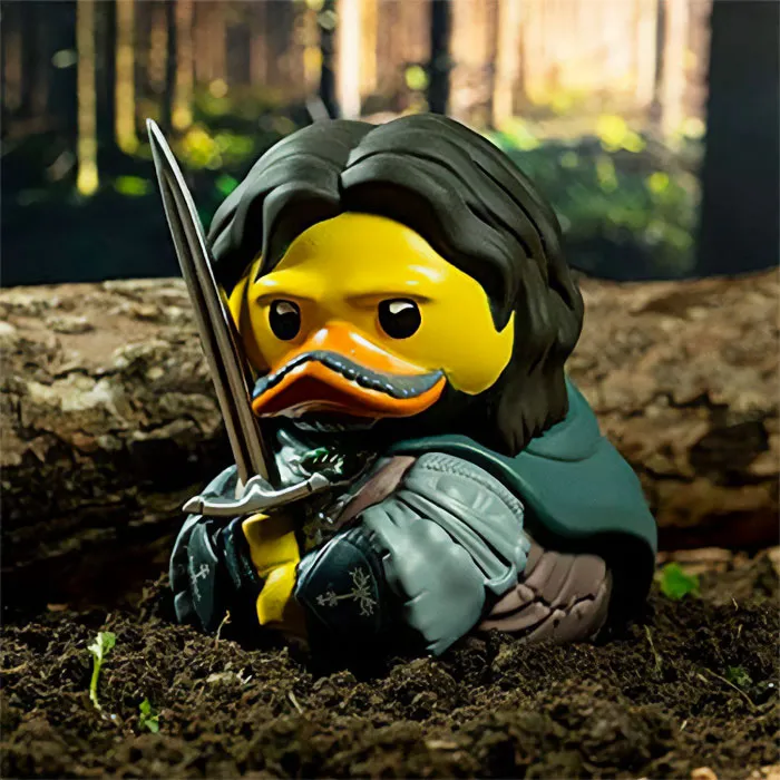 <span Style="Font:inherit;color:#d74b1f;"> Collectible Aragorn Rubber Duck Figure</Span> - A Quirky Must-Have For Lord Of The Rings' Devotees