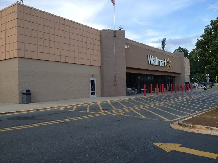 35 Small Town "Incidents" That The Locals Still Talk About Years Later