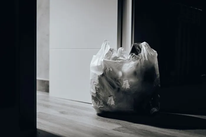 30 Tenants Spill The Tea About Their Landlords From Hell