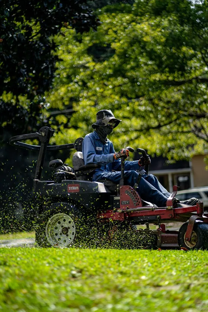 30 Tenants Spill The Tea About Their Landlords From Hell