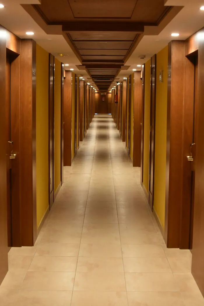 30 Corporate Secrets People Revealed Since They No Longer Work There