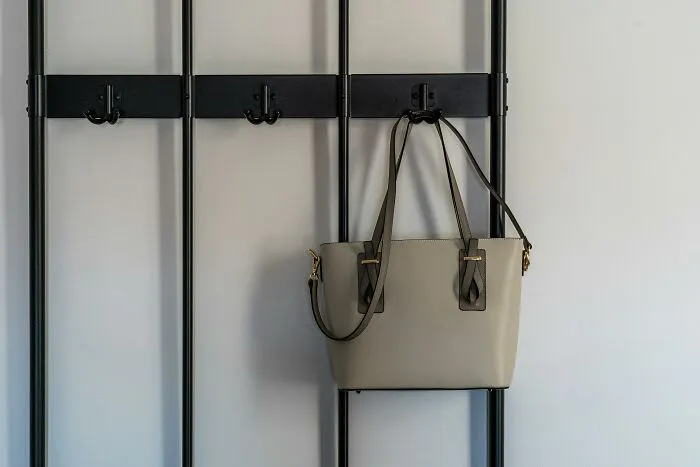 30 Women’s Products That Are Impractical Because They Were Designed By Men