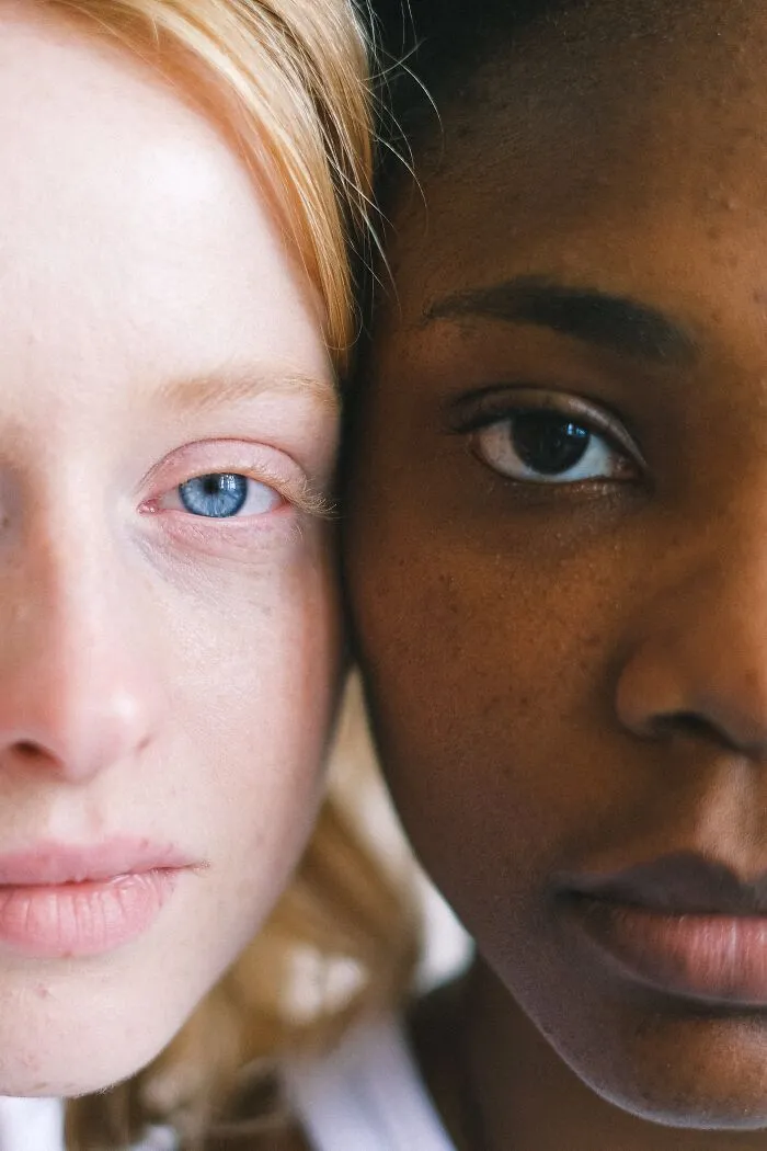 30 Awful Beauty Standards That Probably Shouldn't Have Existed In The First Place