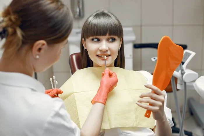 30 Awful Beauty Standards That Probably Shouldn't Have Existed In The First Place