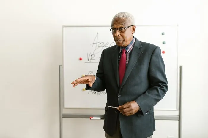 20 Polite But Still Savage Ways To Tell Off Your Coworkers Or Boss Without Getting Fired