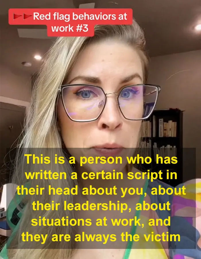 Career Coach Reveals Workplace Behaviors That Immediately Scream ‘Red Flag’