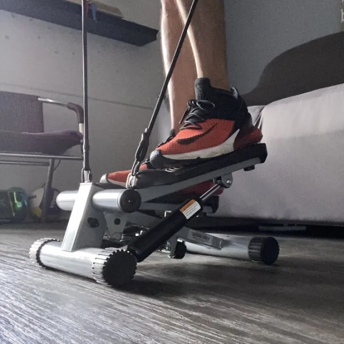 Step Up Your Game: <span Style="Font:inherit;color:#d74b1f;"> Sunny’s Low-Impact Cardio Dynamo</Span>