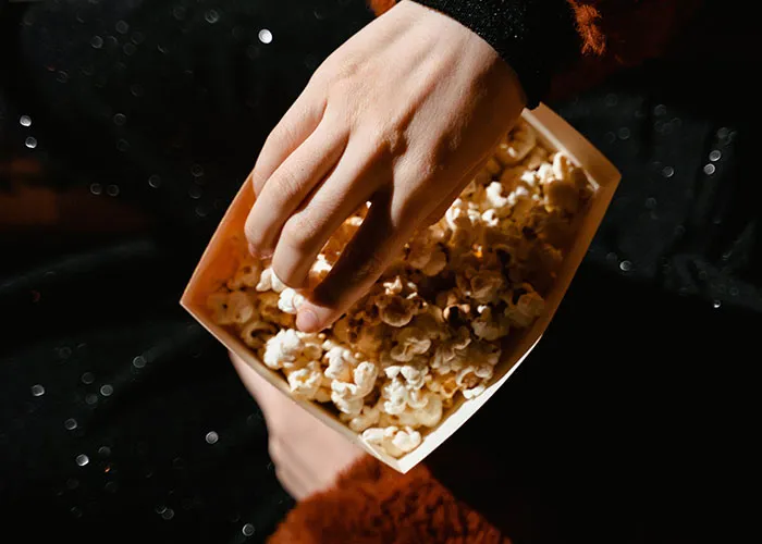 “Take Out All The Quarters”: People Share 40 Unscrupulous Practices They Live By