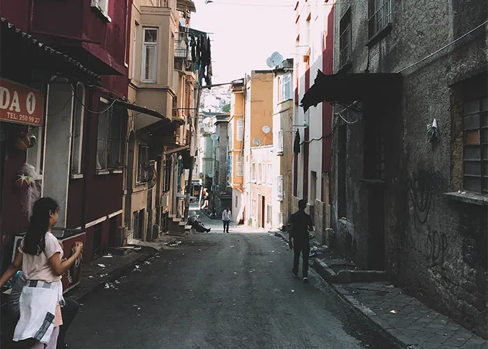 35 Ex-Spoiled Kids Reveal The Moment They Were Hit By The Real World