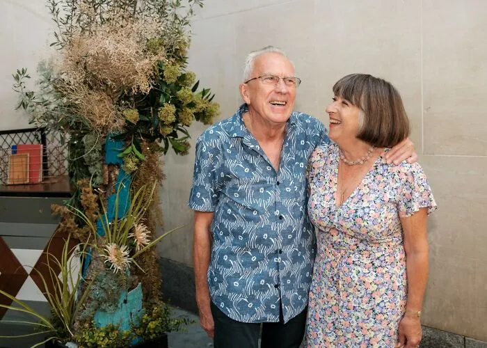 23 Honest Wedding Photos By Ian Weldon That Are As Funny As They Are Chaotic (New Pics)