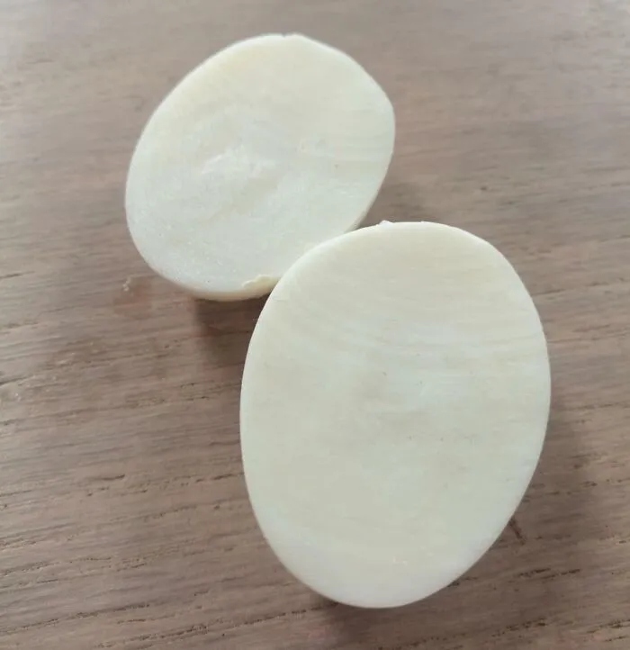 This Egg Has No Yolk