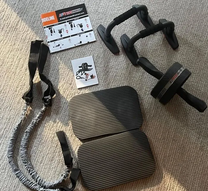 <span Style="Font:inherit;color:#d74b1f;"> Abdominal Roller Set</Span>: Includes Push Up Bars, Resistance Bands, And Knee Mat For Complete Abdominal Strengthening