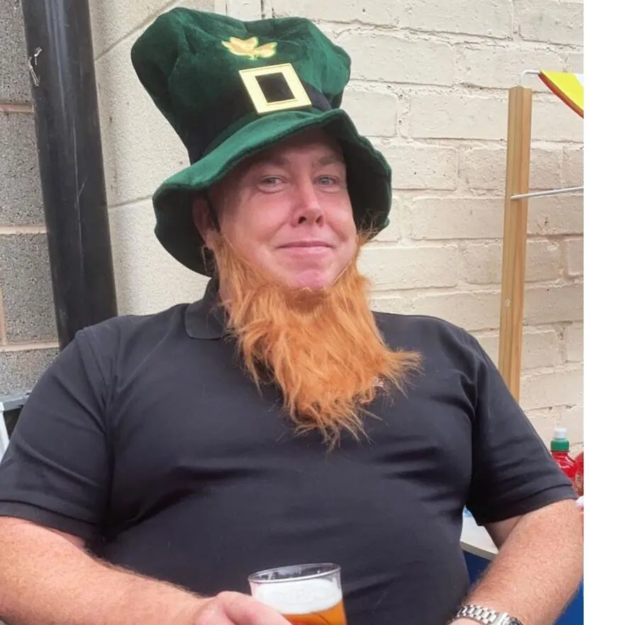 Top O' The Morning Style: Rock St. Paddy's With This Deluxe <span Style="Font:inherit;color:#d74b1f;"> Green Leprechaun Hat & Ginger Beard </Span> Combo!