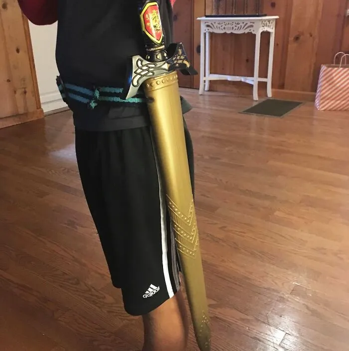 Immerse Yourself In Magical And Fun Adventures With Costume Co's <span Style="Font:inherit;color:#d74b1f;"> Medieval Sword Costume </Span>