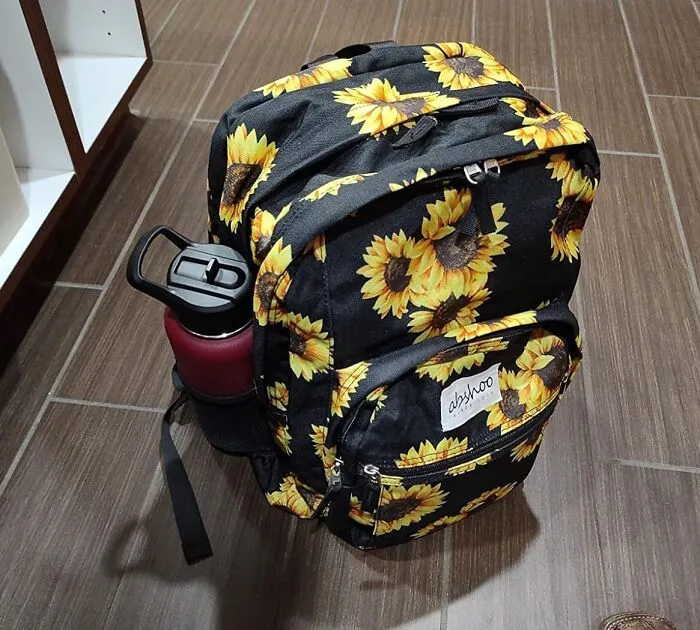 Back It Up With Basics: The<span Style="Font:inherit;color:#d74b1f;"> Water-Resistant Travel Backpack </Span> That Goes The Distance
