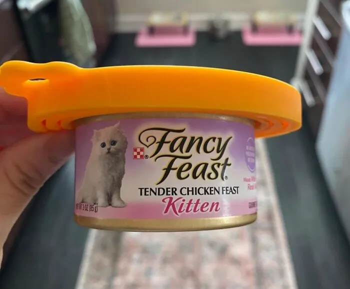 Keep Your Pet's Food Fresh With <span Style="Font:inherit;color:#d74b1f;"> Silicone Pet Food Can Covers</Span>: Seal In Flavor And Keep Out Unwanted Odors