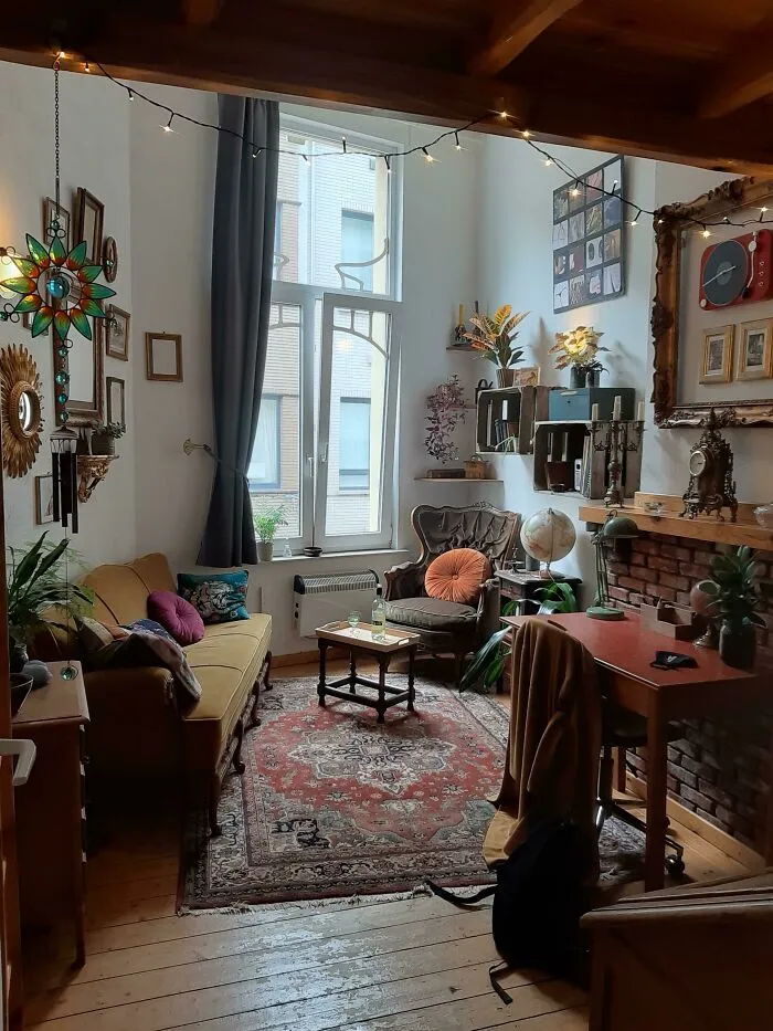 A Friend's Dorm Room Every Piece Of Furniture Was Under 20€, Everything Was Thrifted Or Acquired From Friends/Family