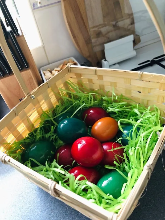 Grass Is Always Greener With Our <span Style="Font:inherit;color:#d74b1f;"> Basket Craft Shreds</Span>: Hop To It For Gifting!