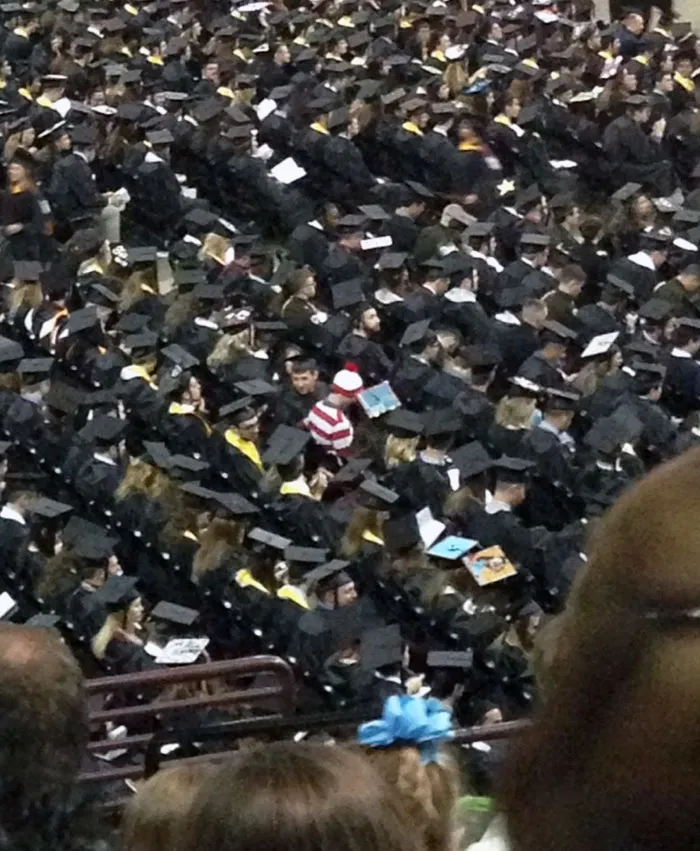 Lo encontré en la graduación de mi hermano