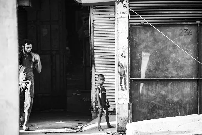 I Took 22 Photos Showcasing Life On The Streets Of Old Delhi