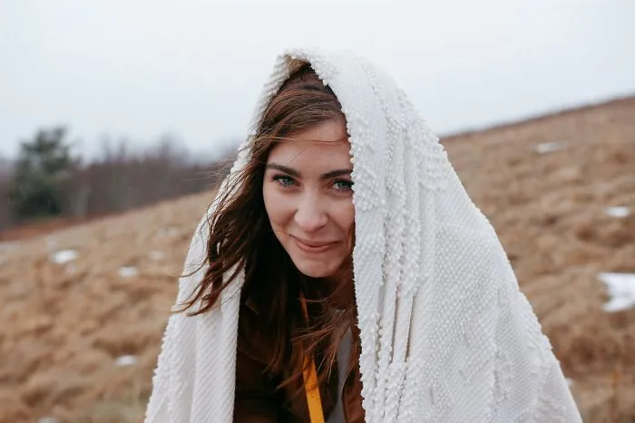 36 Feminine Habits Guys Had No Clue About Until They Started Dating Or Even Got Married