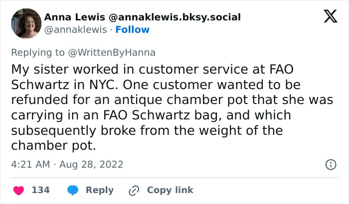 47 Service Workers Recollect The Most Funnily Deranged Things A Customer Has Told Them