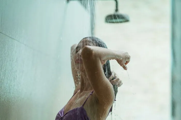 36 Feminine Habits Guys Had No Clue About Until They Started Dating Or Even Got Married