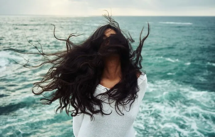 36 Feminine Habits Guys Had No Clue About Until They Started Dating Or Even Got Married