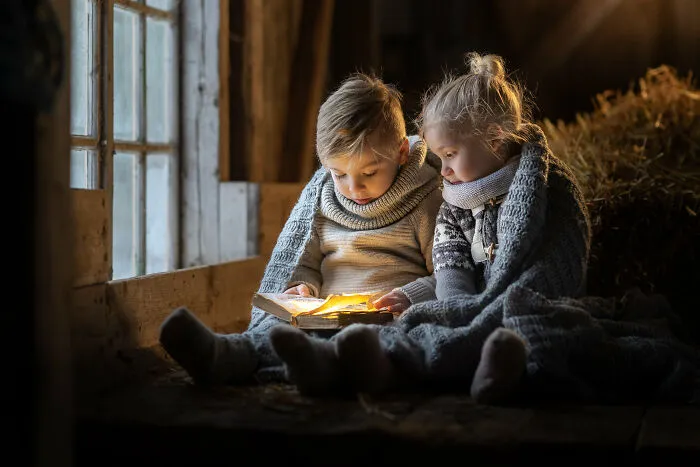 With These Childhood Photographs, I Want To Revive Reading Habits (18 Pics)