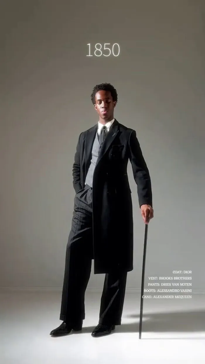Guy Goes Viral By Creating Outfits For Various Historical Times, Even For The Future (34 Pics)