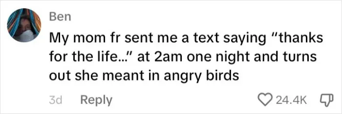 30 Funny Moms Who Have No Idea How Dramatic And Unsettling Their Texts Are