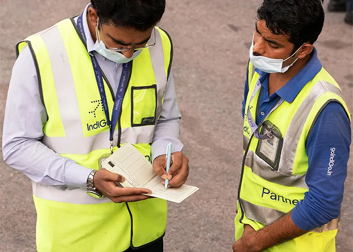 30 Careers That Attract Absolute Jerks, As Shared In This Viral Thread