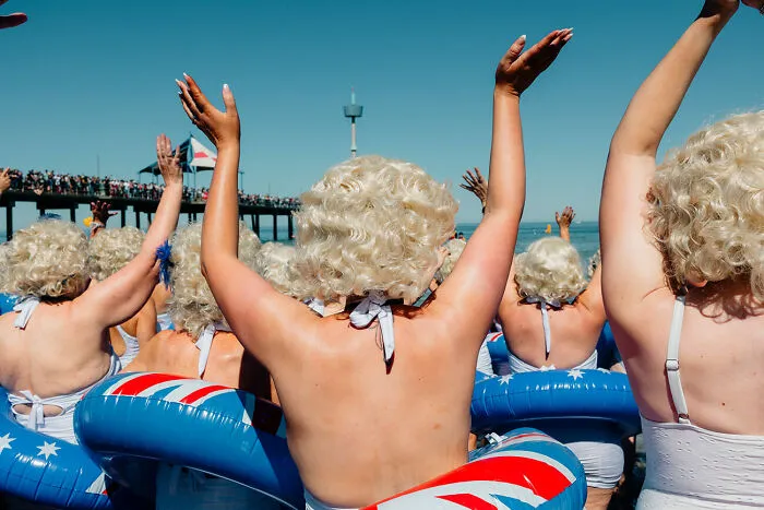 "The Marilyn Wave" By Carrie Jones