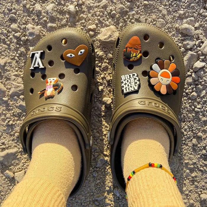 <span Style="Font:inherit;color:#d74b1f;"> Crocs Unisex-Adult Classic Clogs </Span> : The Ultimate Comfort Footwear Essential For Every Wardrobe!