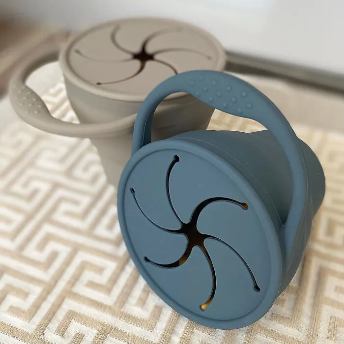 Convenient And Collapsible <span Style="Font:inherit;color:#d74b1f;"> Silicone Snack Container </Span> For Toddlers And Babies!