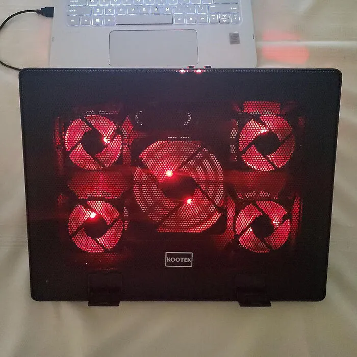 Beat The Heat With <span Style="Font:inherit;color:#d74b1f;"> Laptop Cooling Pad </Span> Which Has Quiet Fans & LED Lights
