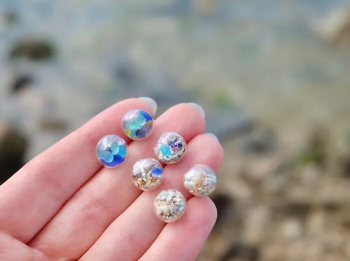 I Made Jewellery Using Shells From An Enchanting Beach