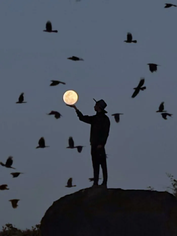 This Photographer Captures The Sun As An Integral Part Of His Photo Stories (17 New Pics)